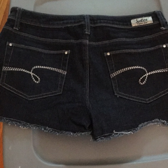 Justice Premium Jean shorts - Picture 2 of 3